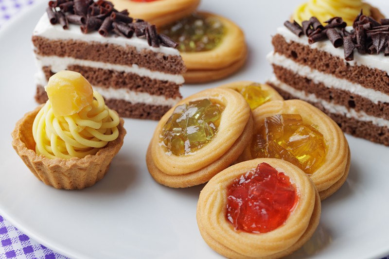 大倉陶園 アレキサンドリーヌ 金蝕マロン デザートプレート AB1